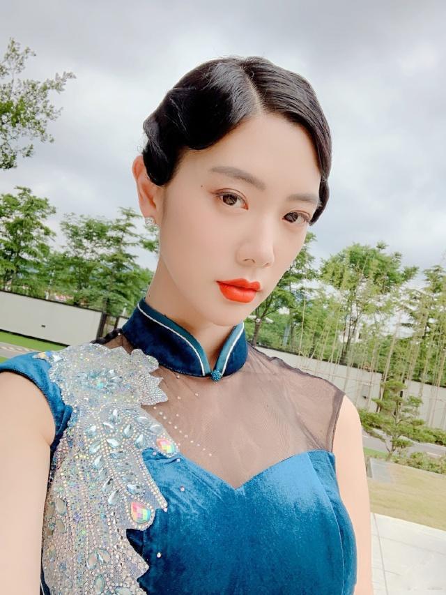 伊人app直播大全 热门6
